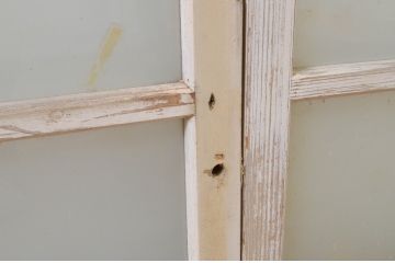 アンティーク建具　ペイント仕上げ限定　昭和レトロ　インテリアに取り入れやすいシンプルなデザインのペイントガラス窓2枚セット(引き戸、ガラス戸)(R-068440)