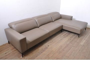 中古 極美品 短期使用 BoConcept(ボーコンセプト) ZURICH(チューリッヒ) 本革(レザー) 調節可能なヘッドレスト付き 快適な座り心地と高級感ある空間を演出してくれるソファ(2人掛け、3人掛け、長椅子、長イス、コーナーソファ、アームソファ、カウチソファ、北欧)(定価約148万円)(R-068486)