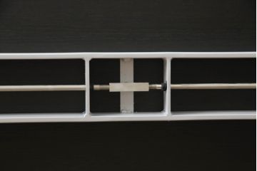 中古　Cassina(カッシーナ)　Hannes Wettstein(ハンス・ウェッツスタイン)デザイン　363 M.I.R. ミール　シンプルながら洗練されたデザインが魅力のダイニングテーブル(6人掛け、4人掛け、食卓)(定価約46万円)(R-068487)