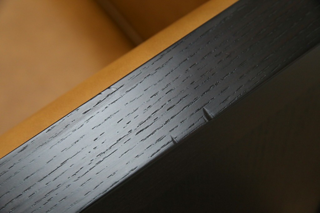 中古　美品　Cassinaixc.(カッシーナイクスシー)　PHILIPPE HUREL(フィリップ・ユーレル)　インウッド(INWOOD)　FZZランク　洗練された佇まいの1人掛けソファ　定価約60万円　(R-068489)