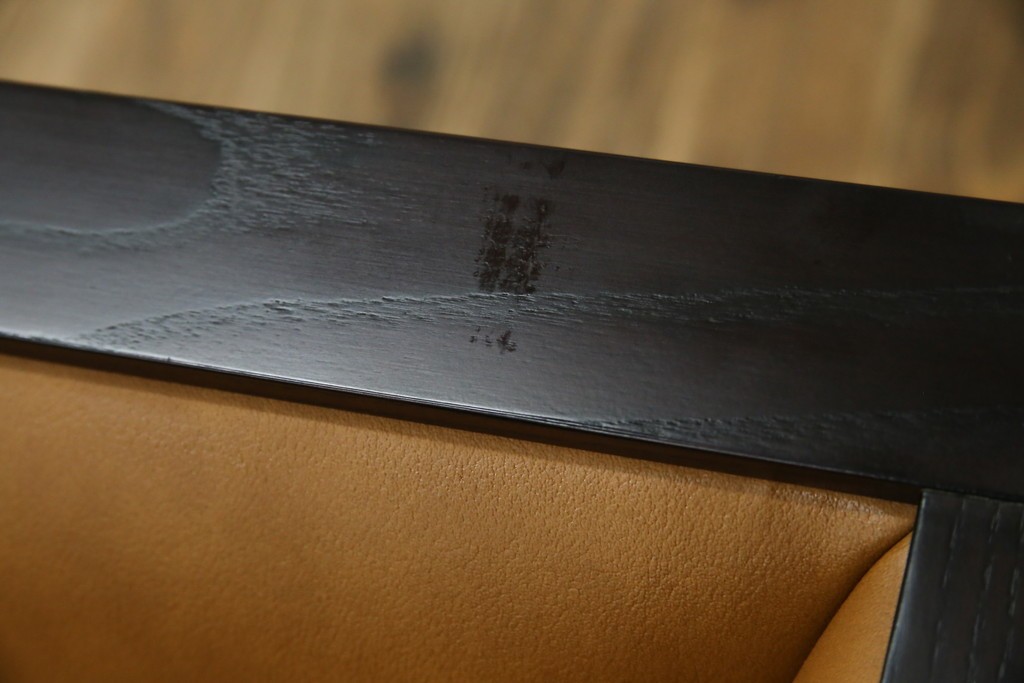 中古　美品　Cassinaixc.(カッシーナイクスシー)　PHILIPPE HUREL(フィリップ・ユーレル)　インウッド(INWOOD)　FZZランク　洗練された佇まいの1人掛けソファ　定価約60万円　(R-068489)