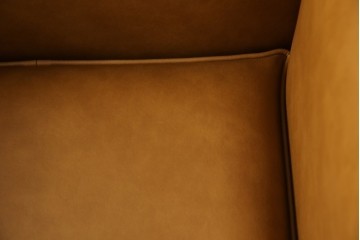 中古　美品　Cassinaixc.(カッシーナイクスシー)　PHILIPPE HUREL(フィリップ・ユーレル)　インウッド(INWOOD)　FZZランク　洗練された佇まいの1人掛けソファ　定価約60万円　(R-068489)