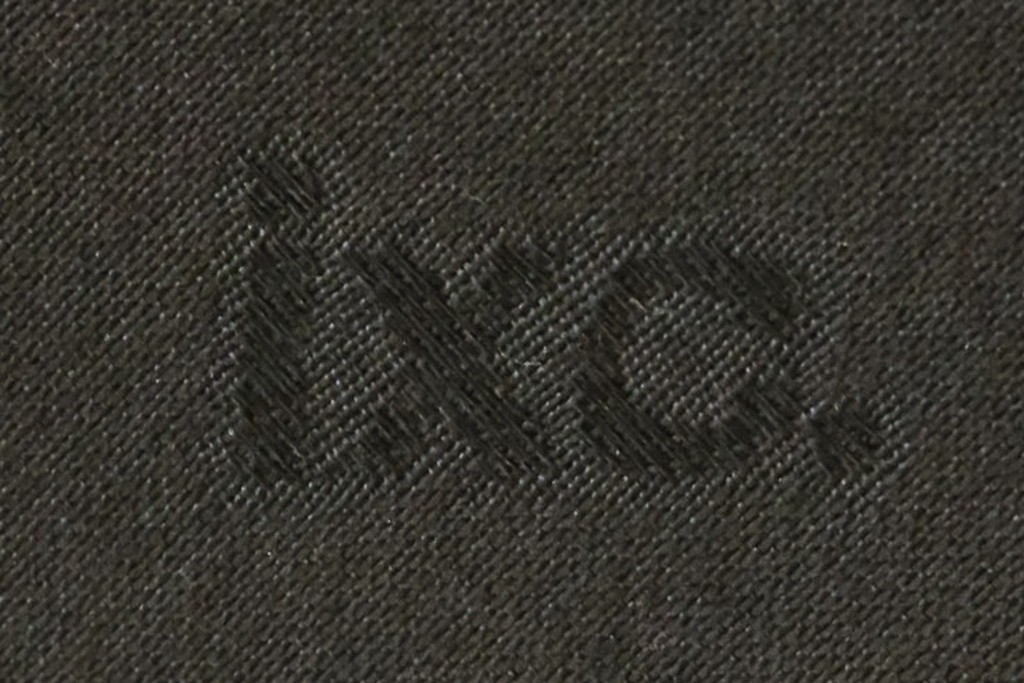 中古　美品　Cassinaixc.(カッシーナイクスシー)　PHILIPPE HUREL(フィリップ・ユーレル)　インウッド(INWOOD)　FZZランク　洗練された佇まいの1人掛けソファ　定価約60万円　(R-068489)