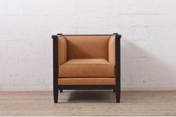 中古　美品　Cassinaixc.(カッシーナイクスシー)　PHILIPPE HUREL(フィリップ・ユーレル)　インウッド(INWOOD)　FZZランク　洗練された佇まいの1人掛けソファ(一人掛けソファ、1P、パーソナルチェア、アームチェア、椅子、イス)(定価約60万円)(R-068489)