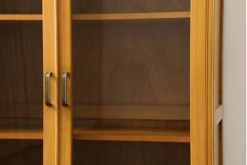 和製ビンテージ　希少!!　天童木工(Tendo)　ブナ材　丸みのあるフォルムとシンプルなデザインが魅力的な本箱(ブックケース、収納棚、キャビネット、飾り棚、ヴィンテージ)(R-068494)