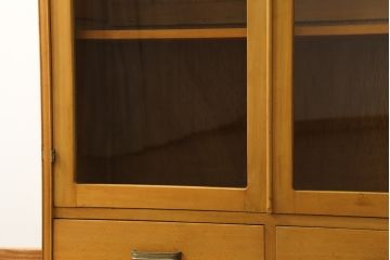 和製ビンテージ　希少!!　天童木工(Tendo)　ブナ材　丸みのあるフォルムとシンプルなデザインが魅力的な本箱(ブックケース、収納棚、キャビネット、飾り棚、ヴィンテージ)(R-068494)