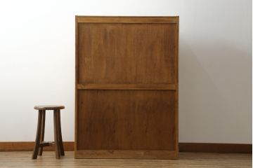 和製ビンテージ　希少!!　天童木工(Tendo)　ブナ材　丸みのあるフォルムとシンプルなデザインが魅力的な本箱(ブックケース、収納棚、キャビネット、飾り棚、ヴィンテージ)(R-068494)