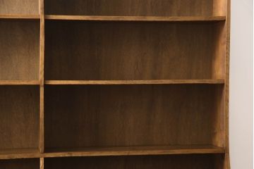 和製アンティーク　特大!!　ナラ材　シンプルなデザインが取り入れやすい古い学校の本棚(オープンラック、収納棚、ブックシェルフ、飾り棚、ディスプレイラック)(R-068496)