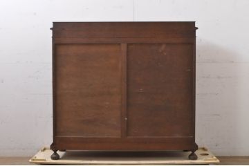 和製アンティーク　神戸洋家具　ボールフット　クラシカルな雰囲気漂うサイドボード(サイドキャビネット、ブックケース、収納棚、戸棚、飾り棚、本箱)(R-068503)