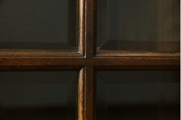 和製アンティーク　神戸洋家具　ボールフット　クラシカルな雰囲気漂うサイドボード　(R-068503)