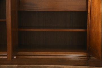 中古　DREXEL HERITAGE(ドレクセルヘリテイジ)　FRANCESCA(フランチェスカ)　マホガニー材　クラシカルな佇まいが美しいサイドボード(クレデンザ、クリデンザ、収納棚、戸棚、サイドキャビネット)(R-068504)