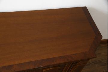 中古　DREXEL HERITAGE(ドレクセルヘリテイジ)　FRANCESCA(フランチェスカ)　マホガニー材　クラシカルな佇まいが美しいサイドボード(クレデンザ、クリデンザ、収納棚、戸棚、サイドキャビネット)(R-068504)
