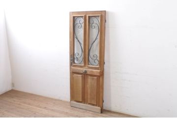 海外アンティーク　可憐なデザインのアイアンフェンス入りドア1枚(建具、木製扉)(R-068511)