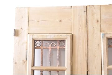 海外アンティーク　パイン材　小洒落たデザインのアイアンフェンス入り両開きドア1対2枚セット(建具、木製扉)(R-068513)