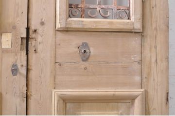 海外アンティーク　パイン材　小洒落たデザインのアイアンフェンス入り両開きドア1対2枚セット(建具、木製扉)(R-068513)