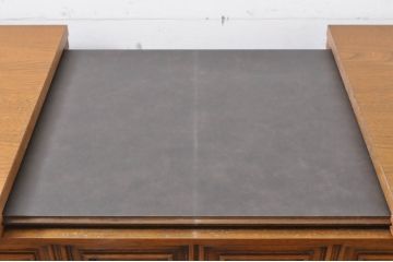 中古　美品　DREXEL HERITAGE(ドレクセルヘリテイジ)　FRANCESCA(フランチェスカ)シリーズ　拡張式の天板が付いたサイドボード(サーバー、カウンター、収納棚)(R-068519)