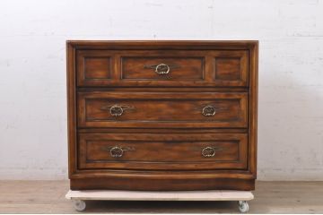 中古　美品　DREXEL HERITAGE(ドレクセルヘリテイジ)　Grand Villa(グランドヴィラ)　クラシカルな佇まいが魅力のチェスト(引き出し、サイドチェスト)(R-068521)