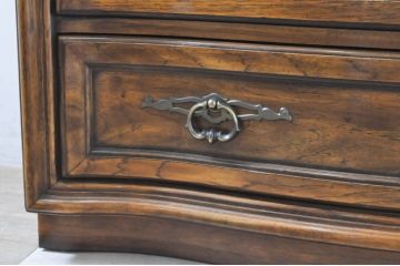 中古　美品　DREXEL HERITAGE(ドレクセルヘリテイジ)　Grand Villa(グランドヴィラ)　クラシカルな佇まいが魅力のチェスト(引き出し、サイドチェスト)(R-068521)