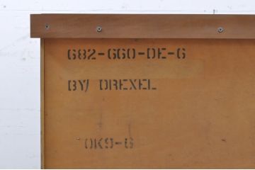 中古　美品　DREXEL HERITAGE(ドレクセルヘリテイジ)　Grand Villa(グランドヴィラ)　クラシカルな佇まいが魅力のチェスト(引き出し、サイドチェスト)(R-068521)