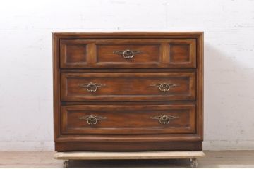 中古　美品　DREXEL HERITAGE(ドレクセルヘリテイジ)　Grand Villa(グランドヴィラ)　クラシカルな佇まいが魅力のチェスト(引き出し、サイドチェスト)(R-068522)