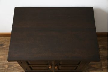 和製ビンテージ　松本民芸家具　クラシカルな雰囲気が魅力のサイドキャビネット(サイドボード、サイドテーブル、収納棚、戸棚、ヴィンテージ)(R-068531)