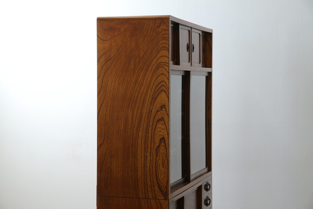 中古　岩谷堂箪笥　上質な和の空間づくりにおすすめな茶箪笥　定価約60万円　(R-068533)