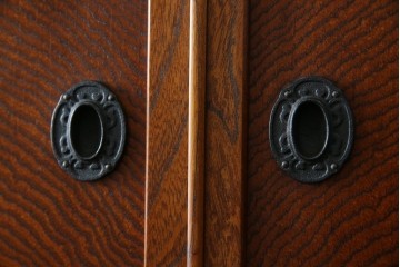 中古　岩谷堂箪笥　上質な和の空間づくりにおすすめな茶箪笥　定価約60万円　(R-068533)