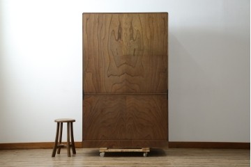 中古　岩谷堂箪笥　上質な和の空間づくりにおすすめな茶箪笥　定価約60万円　(R-068533)