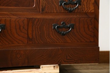 中古　岩谷堂箪笥　上質な和の空間づくりにおすすめな茶箪笥　定価約60万円　(R-068533)