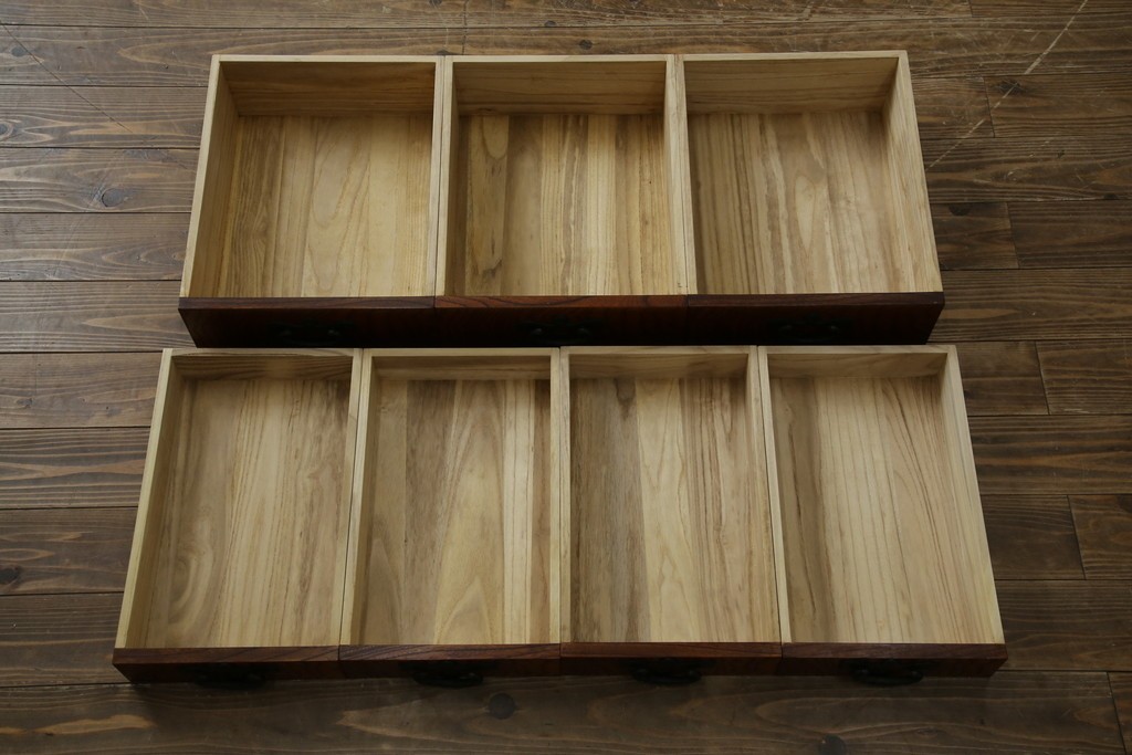 中古　岩谷堂箪笥　上質な和の空間づくりにおすすめな茶箪笥　定価約60万円　(R-068533)