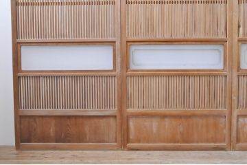 アンティーク建具　和の雰囲気溢れる格子戸4枚セット(引き戸、ガラス帯戸、障子戸)(R-068542)