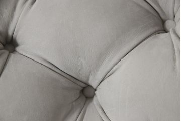 中古　3か月の短期使用　baxter(バクスター)　パオラ・ナヴォーネ(PAOLA NAVONE)デザイン　チェスタームーンソファ(CHESTER MOON SOFA)　洗練されたエレガントなデザインが魅力の2人掛けソファ(二人掛け、2P)(定価約446万円)(R-068552)