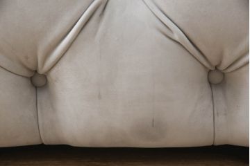 中古　3か月の短期使用　baxter(バクスター)　パオラ・ナヴォーネ(PAOLA NAVONE)デザイン　チェスタームーンソファ(CHESTER MOON SOFA)　洗練されたエレガントなデザインが魅力の2人掛けソファ(二人掛け、2P)(定価約446万円)(R-068552)