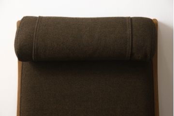 デンマークビンテージ　美品　GETAMA(ゲタマ)　Hans J Wegner(ハンス・J・ウェグナー)　GE290A　オーク材　くつろぎの空間を演出するアームチェアとオットマンのセット(椅子、イス、1P、一人掛けソファ、1人掛けソファ、フットスツール、ヴィンテージ、北欧)(R-068558)