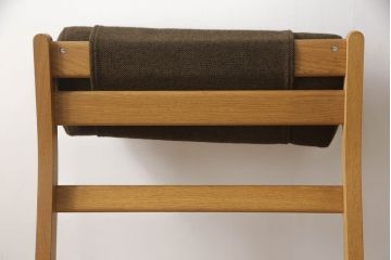 デンマークビンテージ　美品　GETAMA(ゲタマ)　Hans J Wegner(ハンス・J・ウェグナー)　GE290A　オーク材　くつろぎの空間を演出するアームチェアとオットマンのセット(椅子、イス、1P、一人掛けソファ、1人掛けソファ、フットスツール、ヴィンテージ、北欧)(R-068558)