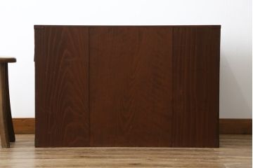 和製アンティーク　明治大正期　金具に朱塗りのサビ止めが味わい深い巾着金具の松本衣装箪笥ローボード(時代箪笥、整理タンス、古箪笥、収納たんす、引き出し、ローチェスト、テレビ台、テレビボード)(R-068568)