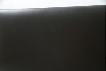 中古　美品!!　Cassina(カッシーナ)　184EVE(イヴ)　洗練されたモダンデザインが目を引くアームチェア2脚セット(ダイニングチェア、椅子、イス)(定価2脚で約60万円)(R-068579)