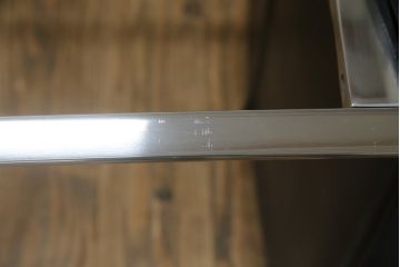 中古　美品!!　Cassina(カッシーナ)　184EVE(イヴ)　洗練されたモダンデザインが目を引くアームチェア2脚セット(ダイニングチェア、椅子、イス)(定価2脚で約60万円)(R-068579)