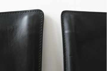 中古　Cassina(カッシーナ)　412　CAB(キャブ)　MARIO BELLINI(マリオベリーニ)　ブラック(黒)　シンプルモダンな空間づくりに活躍するアームレスチェア2脚セット(ダイニングチェア、椅子、イス)(定価2脚で約48万円)(R-068581)