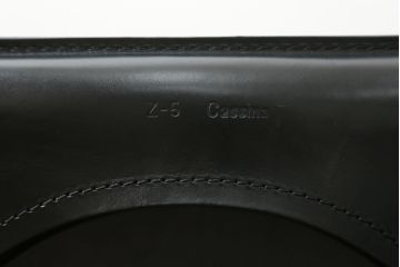 中古　Cassina(カッシーナ)　412　CAB(キャブ)　MARIO BELLINI(マリオベリーニ)　ブラック(黒)　シンプルモダンな空間づくりに活躍するアームレスチェア2脚セット(ダイニングチェア、椅子、イス)(定価2脚で約48万円)(R-068581)
