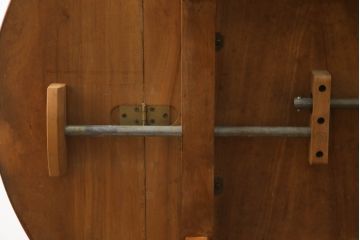 イギリスビンテージ　ERCOL(アーコール)　エルム材　シンプルなデザインで実用性抜群なウィンザードロップリーフテーブル(バタフライテーブル、ラウンドテーブル、ヴィンテージ)(R-068586)
