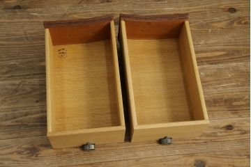 中古　DREXEL HERITAGE(ドレクセルヘリテイジ)　Touraine(ツーレイン)シリーズ　クラシックなデザインがステキなドレッサー(デスク、テーブル、机)(R-068587)