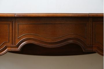 中古　DREXEL HERITAGE(ドレクセルヘリテイジ)　Touraine(ツーレイン)シリーズ　クラシックなデザインがステキなドレッサー(デスク、テーブル、机)(R-068587)