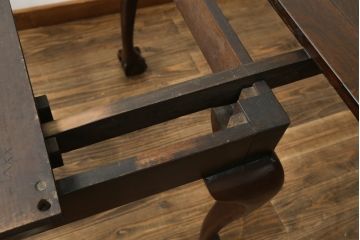 イギリスアンティーク　オーク材　曲線を帯びた脚のデザインが存在感を際立たせるドローリーフテーブル(ダイニングテーブル、食卓、エクステンションテーブル、拡張式テーブル、英国)(R-068593)