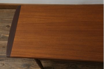 イギリスビンテージ　G-PLAN(ジープラン)　Brasilia(ブラジリア)　Long John(ロングジョン)　チーク材の色味と木目が美しいローテーブル(センターテーブル、リビングテーブル、英国、北欧、ヴィンテージ)(R-068595)