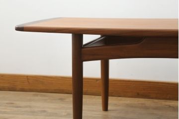 イギリスビンテージ　G-PLAN(ジープラン)　Brasilia(ブラジリア)　Long John(ロングジョン)　チーク材の色味と木目が美しいローテーブル(センターテーブル、リビングテーブル、英国、北欧、ヴィンテージ)(R-068595)
