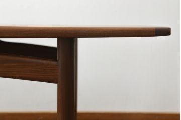 イギリスビンテージ　G-PLAN(ジープラン)　Brasilia(ブラジリア)　Long John(ロングジョン)　チーク材の色味と木目が美しいローテーブル(センターテーブル、リビングテーブル、英国、北欧、ヴィンテージ)(R-068595)