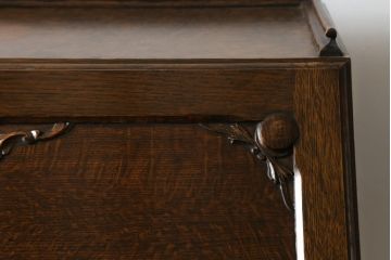 イギリスアンティーク　上手物!!　オーク材　上品な佇まいが魅力のライティングビューロー(デスク、机、簿記机、ワークデスク、在宅用、在宅ワーク用、英国)(R-068597)