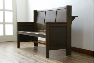 和製アンティーク　使い込まれた風合いが味わい深いチャーチベンチ　(R-068600)