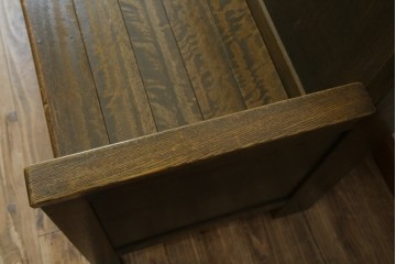 和製アンティーク　使い込まれた風合いが味わい深いチャーチベンチ　(R-068601)